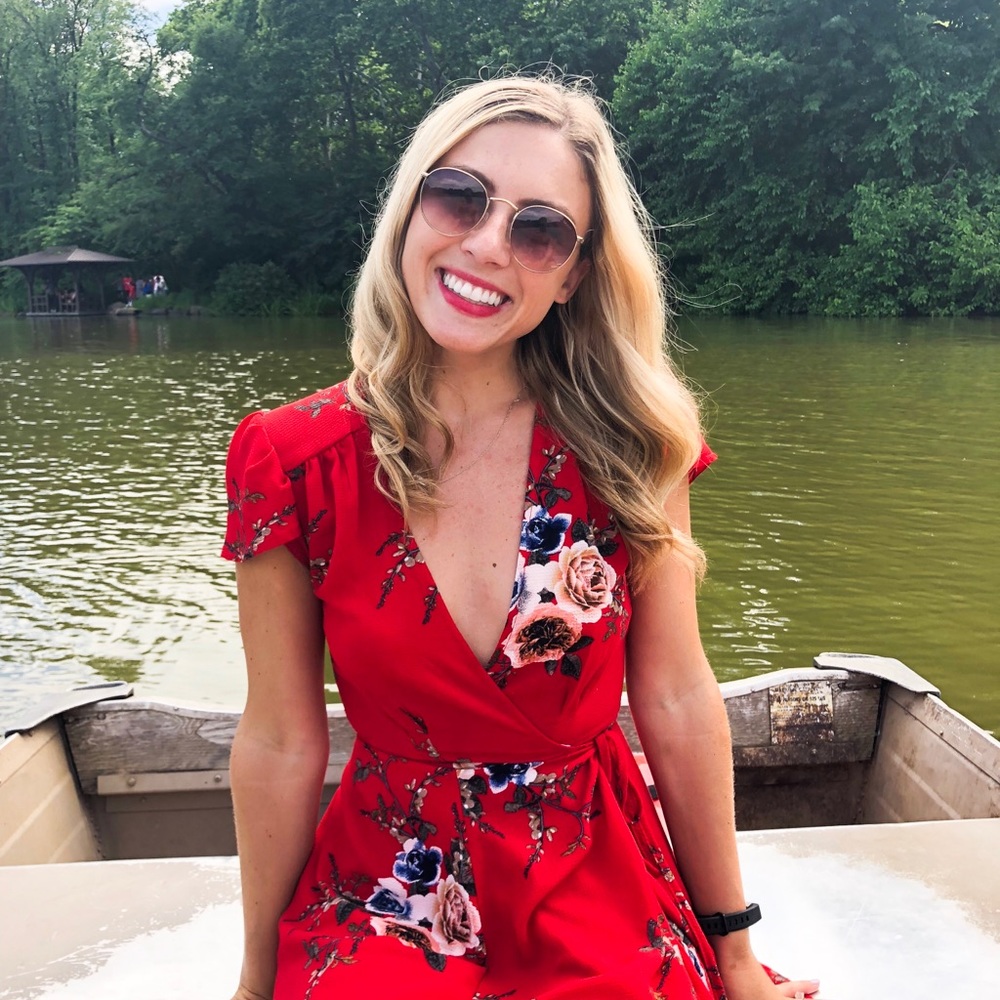 Meet your Posher, Cara